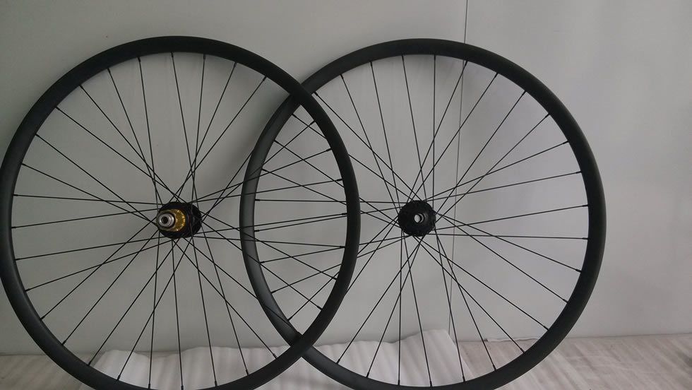 MTB Hand-built Endro Downhill 650B Wheelset 35mm wide 27.5er wheels tubeless ready